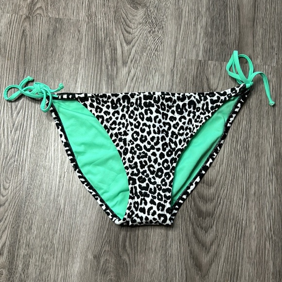 Xhiliration swim bottoms- size XL- gently used - Picture 2 of 7